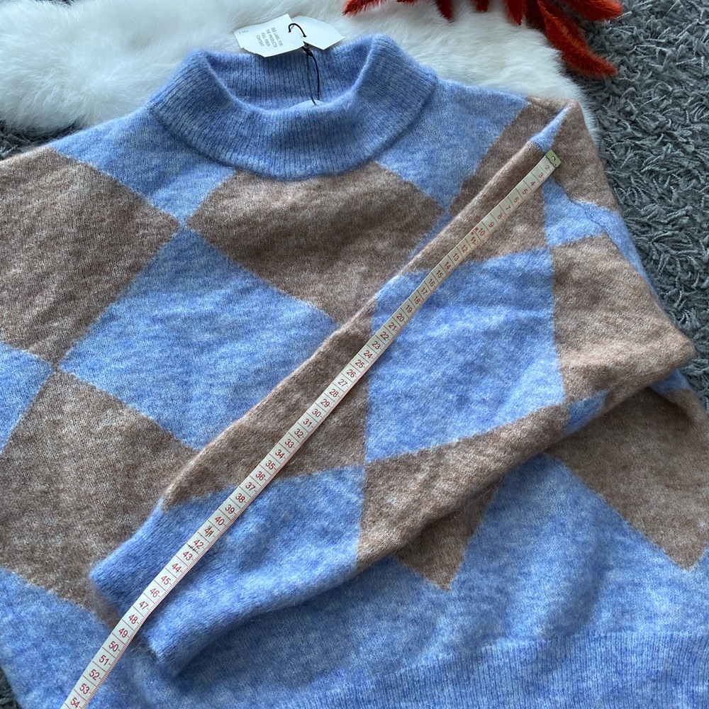 Zara Blue and Brown Argyle Sweater - Picture 7 of 7